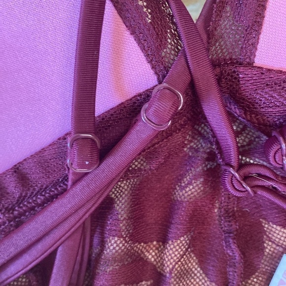 PINK By Victoria's Secret Bralette Womens L Wireless padded Lace Push Up Maroon - Picture 5 of 10